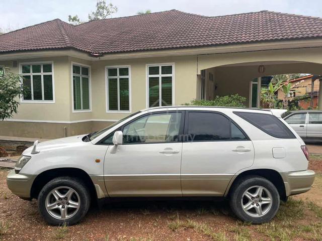 1999/2004 Toyota HARRIER 2.2 Auto - 5