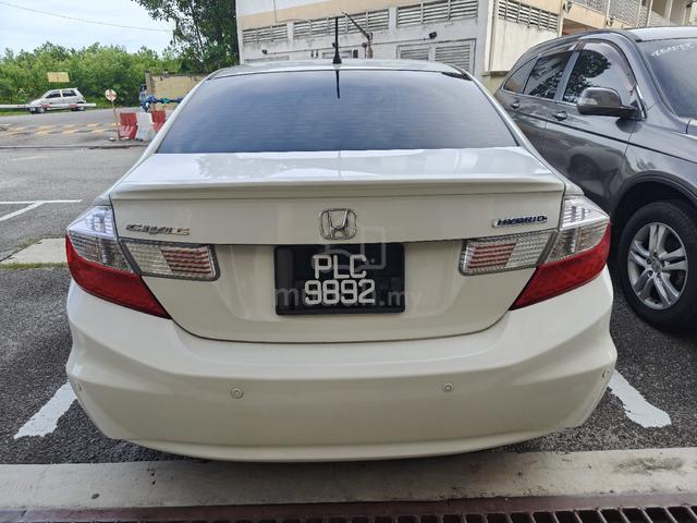 2013 Honda CIVIC 1.5 (HYBRID) (A) - 2