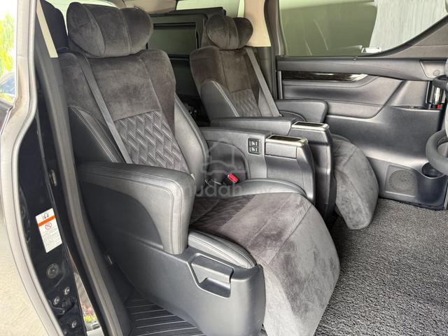 Toyota Alphard 2.5 SC (A) Full Premium Spec Mpv - 5