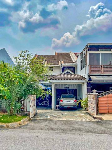 For Sale: End Lot! 2 Storey House @ SS19 Subang Jaya 1