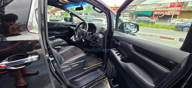 2017 Toyota VELLFIRE 2.5 Z GOLDEN EYES AGH30R (A) - 5