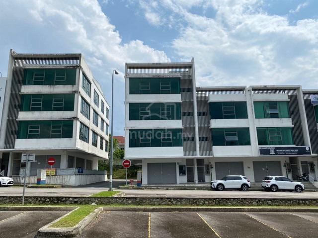 Limite 4-Sty End Lot Shoplot D'alpinia Business Park 16Sierra for Rent 1
