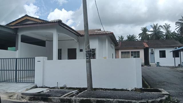 Endlot Single Story Teres Taman Widuri Jawi 1