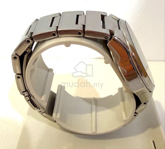 Seiko - "SUS" V657-0A10 - photo 3 of 5