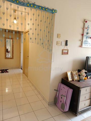 Cozy Air-Conditioned Room for Rent – Near Bandar Puteri, Puchong 🏡 1