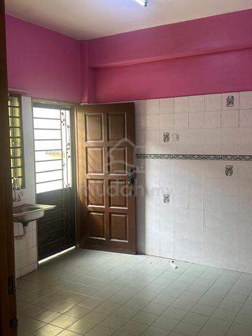 Double story terrace for rent taman sri loop seremban 1