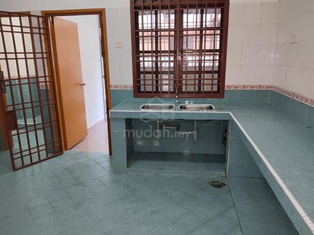 Tampoi Indah Jalan Titiwangsa 2 Storey Terrace Gated Guarded Skudai 1