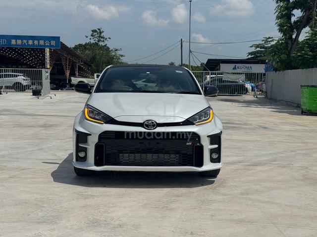 4605KM 2023 Toyota GR YARIS RZ HIGH PERFORMANCE - 2