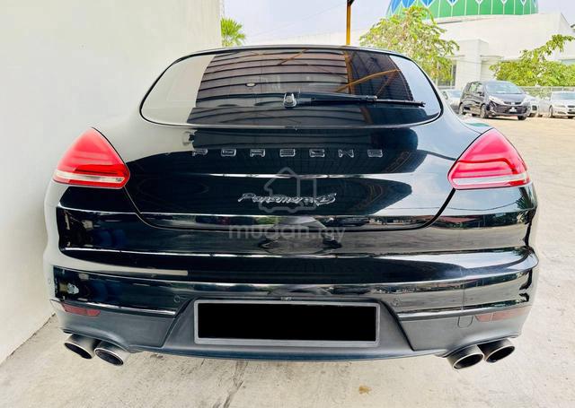 Porsche Panamera 4S 3.0L Facelift Luxury Fastback - 4