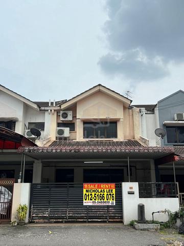 Double Storey House at Fair Park 1