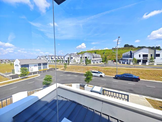 CORNER LOT | Terrace Anira Serenia City Kota Warisan 1