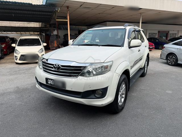 2012 Toyota FORTUNER Diesel G 2.5 (A) FACELIFT - 2