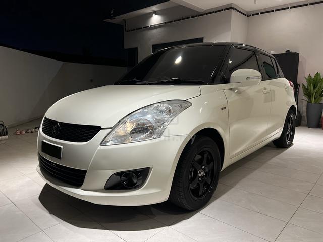 2012 Suzuki SWIFT 1.4 GLX MY2013 (A) - 1