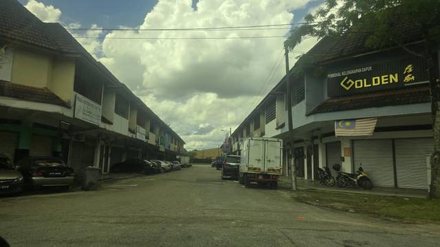 Jalan sagu / taman daya / johor bahru / corner shoplot 1