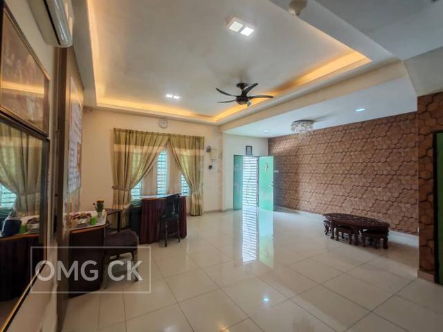 Jenjarom - Jalan Sawi Double Storey Endlot House For Sale 1