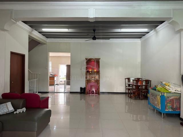 2 Stories Terrace At Kampung Melayu - Freehold Unit - Renovated 1