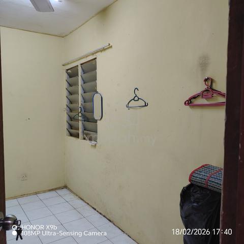 Teratai Apartment (Taman Bunga Raya) 1