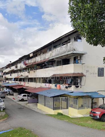 Flat Taman Ungku Tun Aminah 1