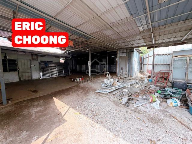 AYER ITAM WAREHOUSE KAMPUNG PISANG For RENT 3500 SQFT AIR ITAM 1