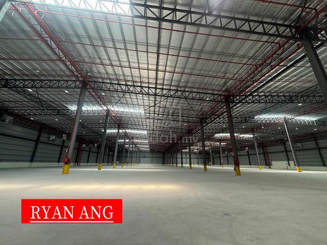 Brand New Single Storey Warehouse For Rent At Valdor Industrial Area 1