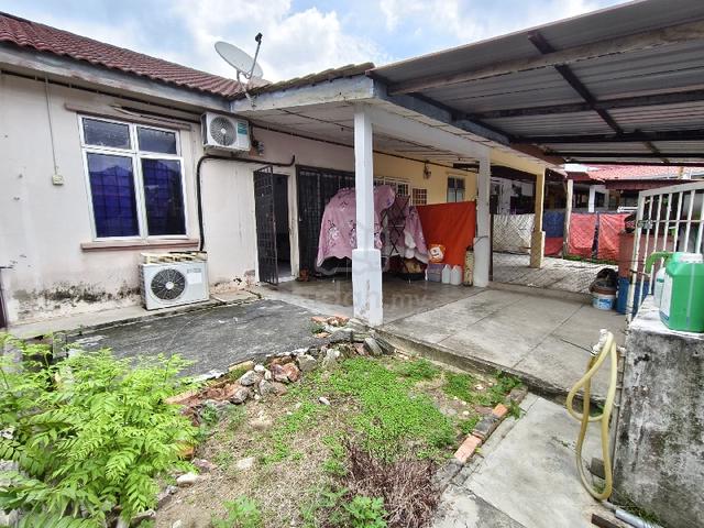[berdekatan Surau] Teres Setingkat,desa Pinggiran Putra. 1