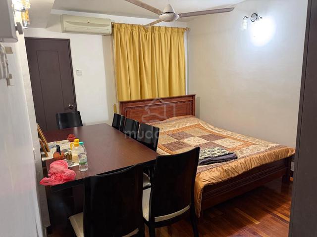 female room 1