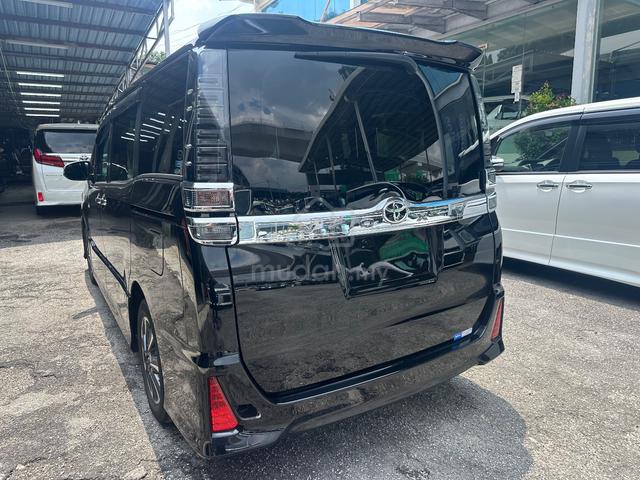 2021 Toyota VOXY 2.0 ZS KIRAMEKI 2(A) - 3