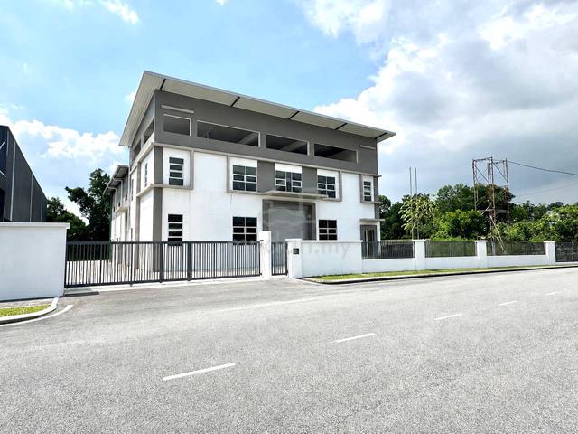 Detached Factory Corner Lot @ Saujana Technology Park, Rawang 1