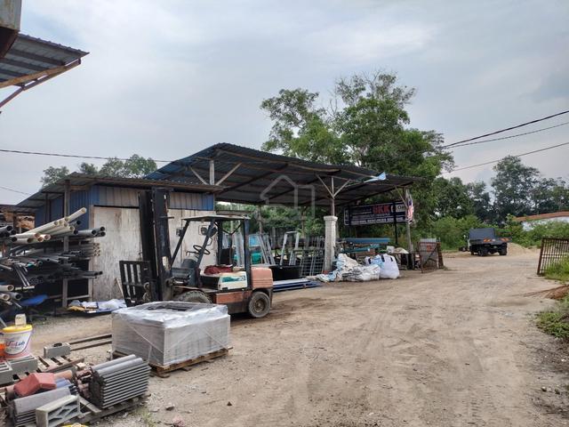 Corner Side ShopLot 2 tingkat Muadzam Shah 1