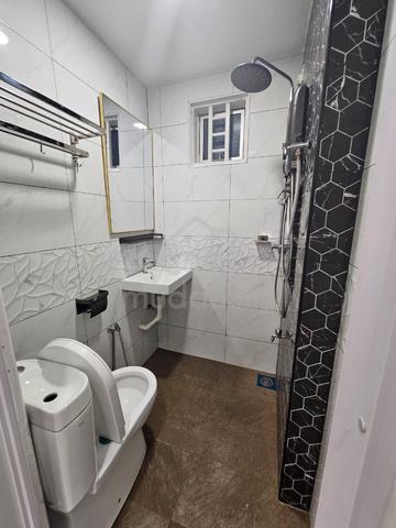 Room for rent Female Taman Plentong Baru Johor Jaya Permas JB 1