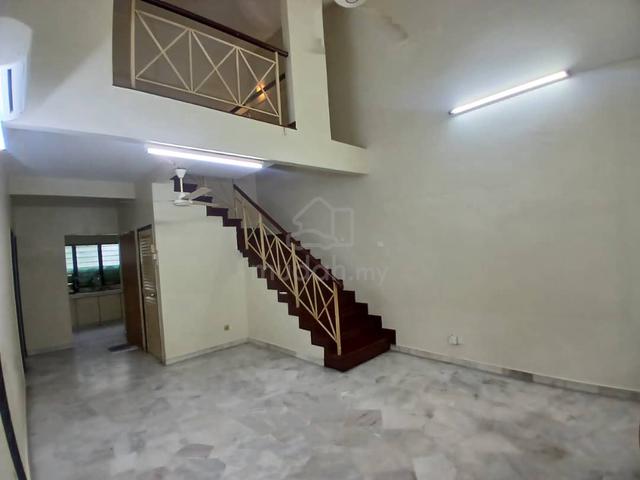 1.5 Storey Terrace House for Rent @ Usj 6, Subang Jaya, Selangor 1