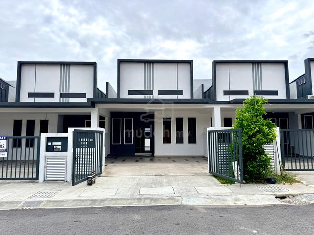 [Near Putrajaya] Single Storey, J1 Residence, Jenderam. 10km to Almnda 1