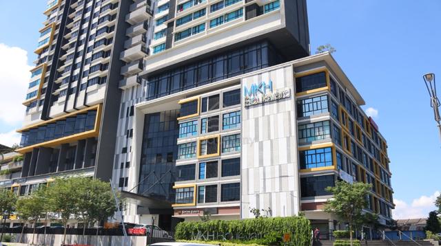 Sale 3sty Shop/Ofiice MKH Boulevard 1 Jalan Changkat, Kajang, Selangor 1