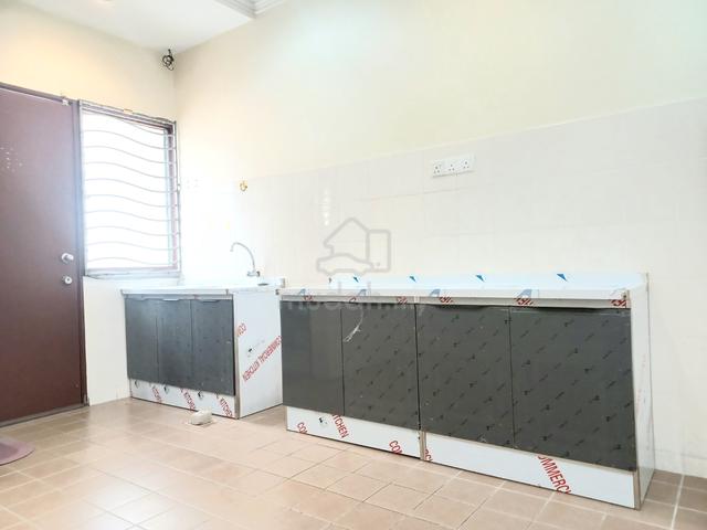 Bandar Bukit Raja House For Rent New Stainless Steel Kitchen Cabinet 1