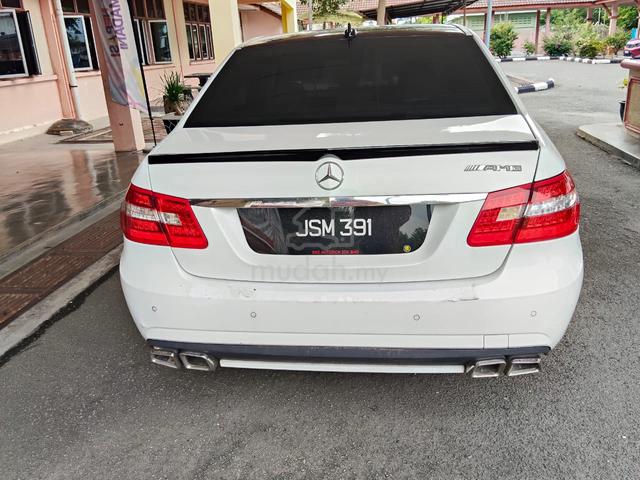 2010 Mercedes Benz E-CLASS 1.8 200 W212 (A) - 1