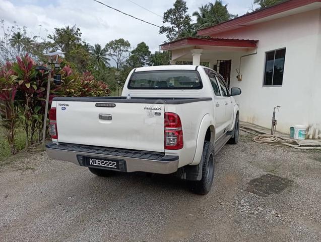 2012 Toyota Hilux Double Cab 2.5 AT - 2