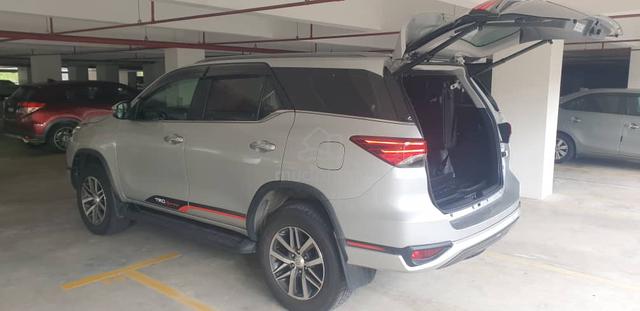 2018 Toyota FORTUNER 2.4 VRZ 4X4 2GD-FTV (A) - 1