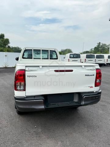 2026 Toyota HILUX 2.4 MT Single cab - 3