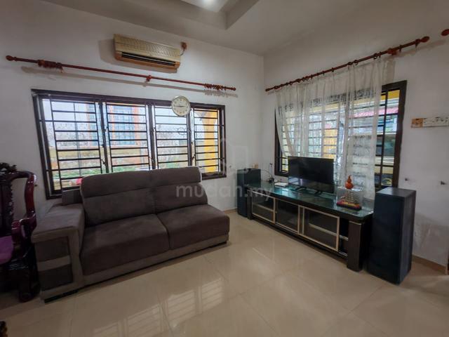 Kelapa Sawit / Sedenak / Bukit Batu 1