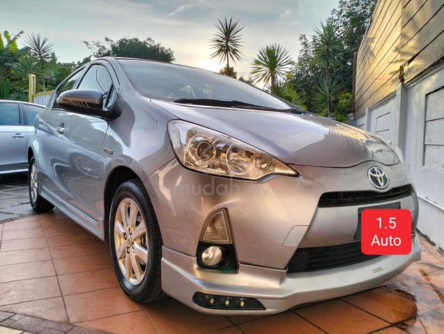 PRIUS C TRD Sportivo Cantik - 3