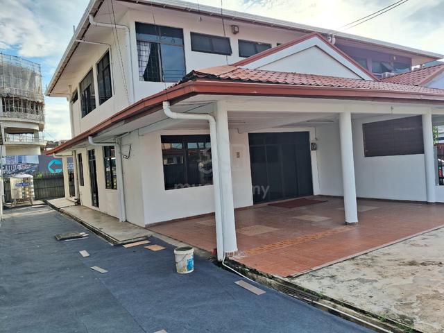 2 Storey Semi D CL999  3R4B at Bundusan Opposite JPJ beside 360 Mall 1
