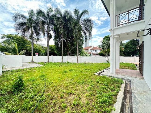 (CORNER LOT) 2 Storey Terrace Taman Seri Belimbing Seri Kembangan Sel 5