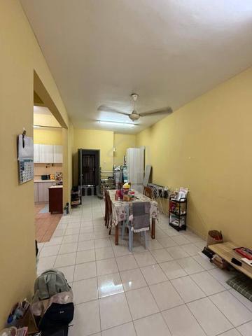 Pangsapuri Danaumas 3