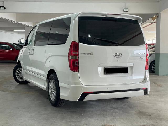2012 Hyundai GRAND STAREX 2.5 ROYALE PREMIUM - 2
