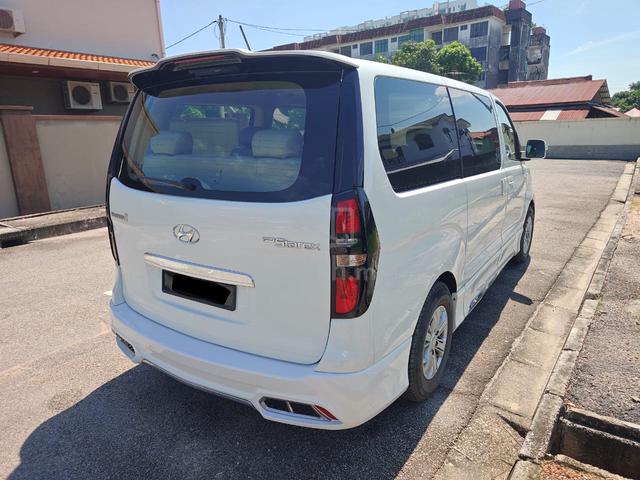2017 Hyundai GRAND STAREX 2.5 ROYALE (A) MPV - 4