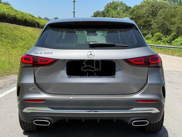 2022 Mercedes Benz GLA250 2.0 AMG 32k KM WARRANTY - 4