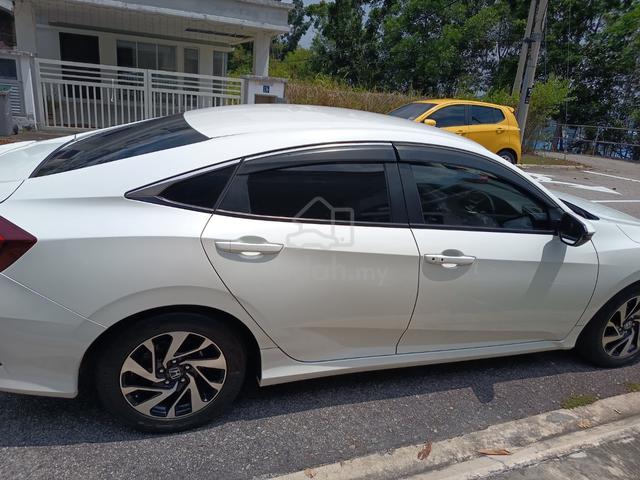 2017 Honda CIVIC 1.8 S i-VTEC (A) - 2