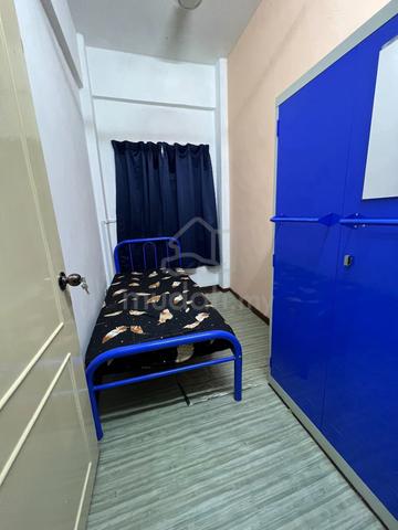 Bilik Sewa Lelaki, Apartment Bukit Saujana, Johor Bahro, CIQ 1