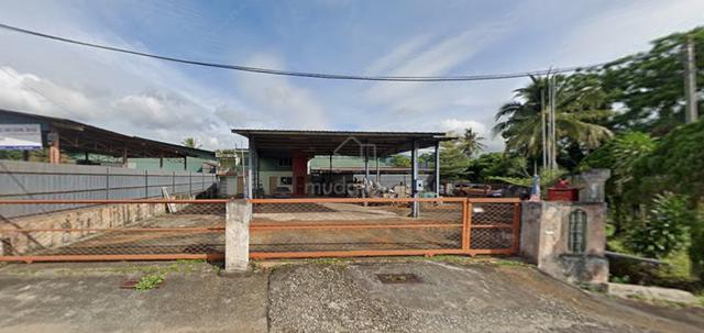 Bengkel / Workshop with Office inside at IKS Pulau Sebang 1