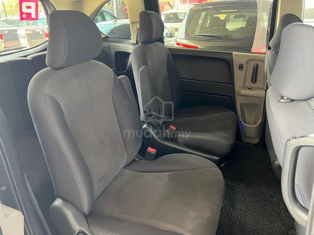 Y-2013 Honda FREED 1.5 ONE OWNER TIP TOP CONDITION - 4